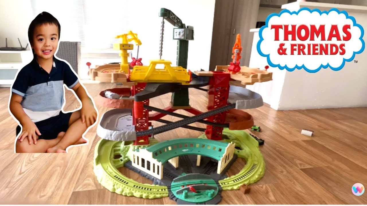 Thomas and Friends Trains & Cranes Super Tower