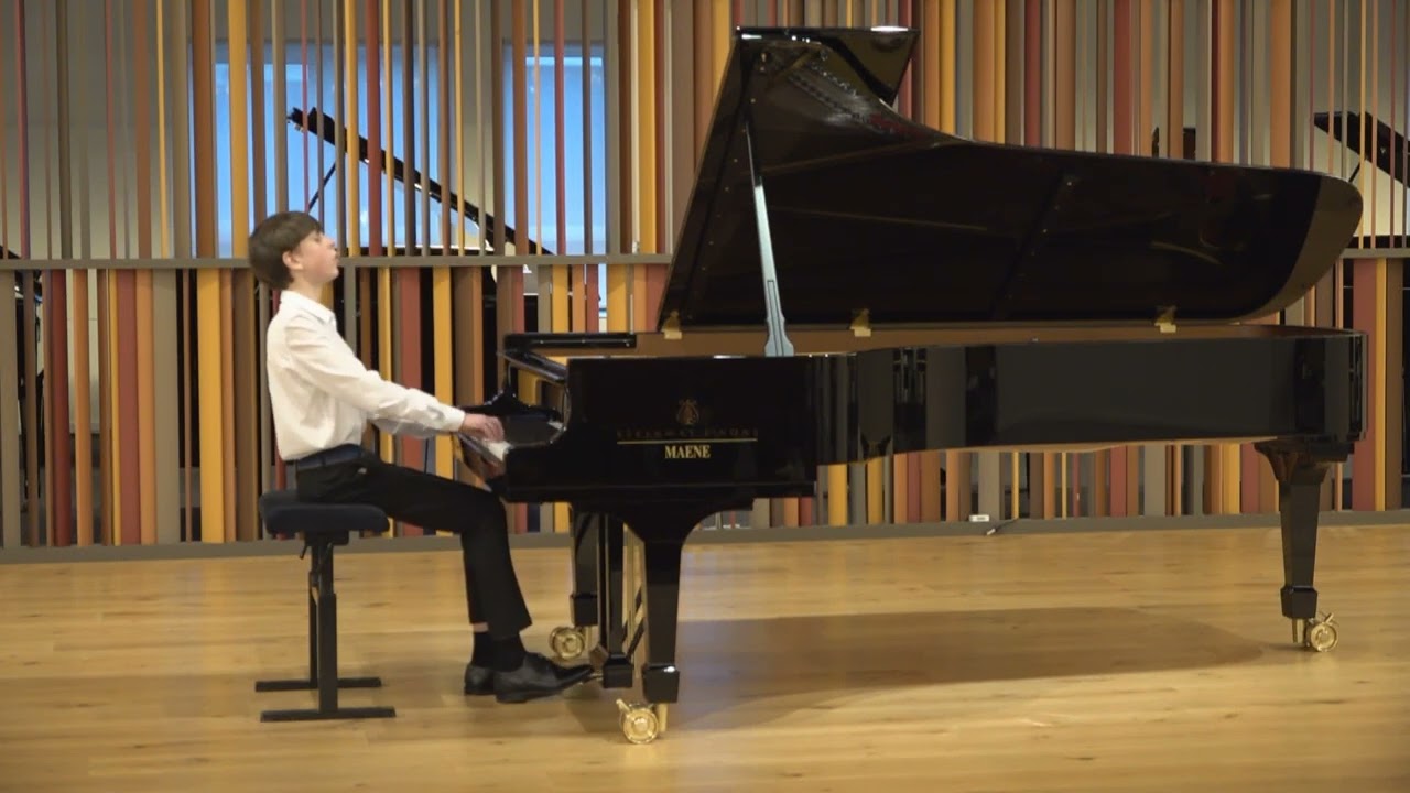 STEINWAY PIANO COMPETITION 2024 - CAT 2 - ALEXANDER SKROBOVSKIY