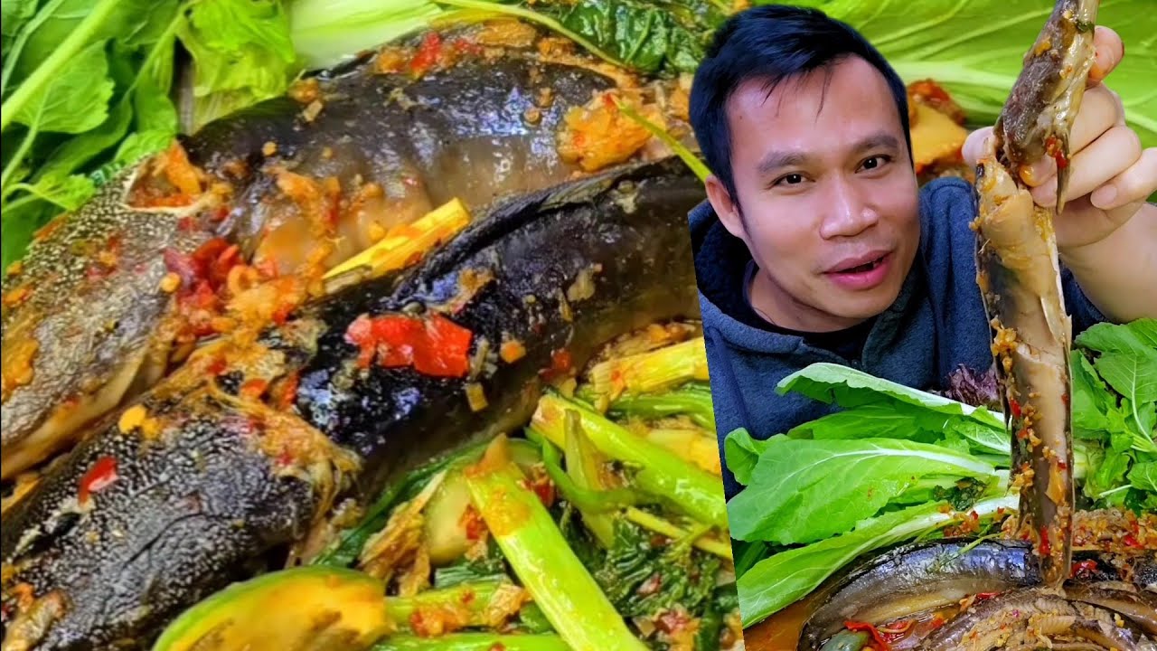 ผัดเผ็ดปลาดุก รสจัดๆเครื่องสมุนไพรหอมๆ