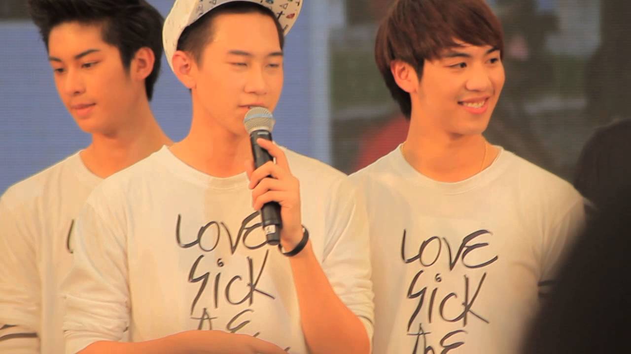 20092014 ไวท์ กัปตัน โดนแซวบนเวที