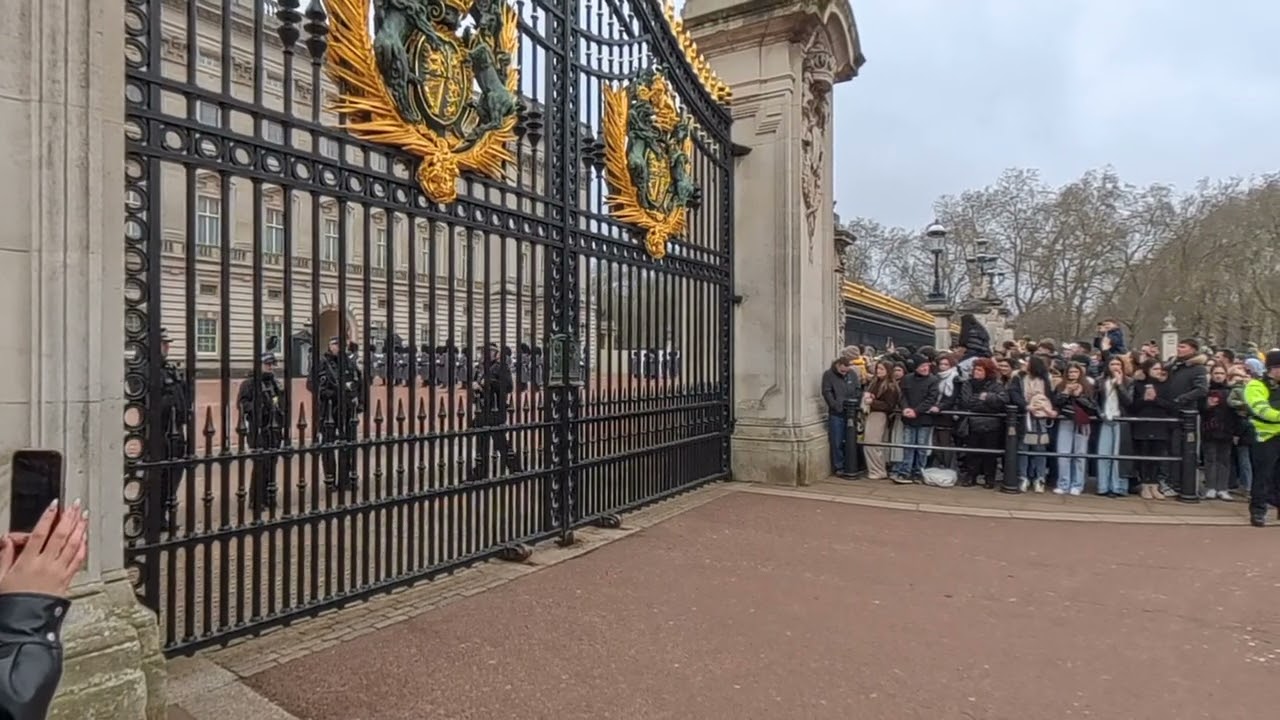 Buckingham Palace Guards