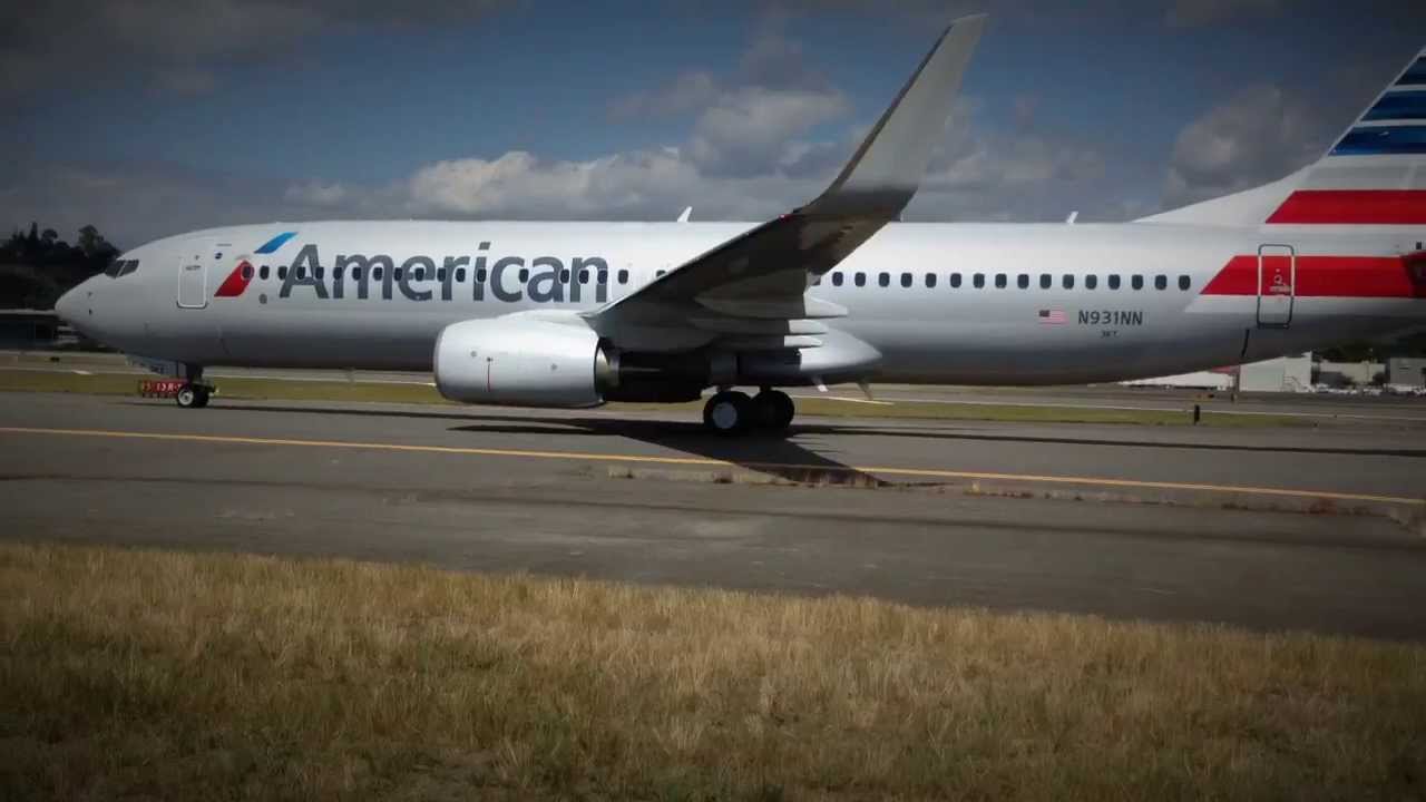 New American Airlines Boeing 737 at King County International Airport (BFI)