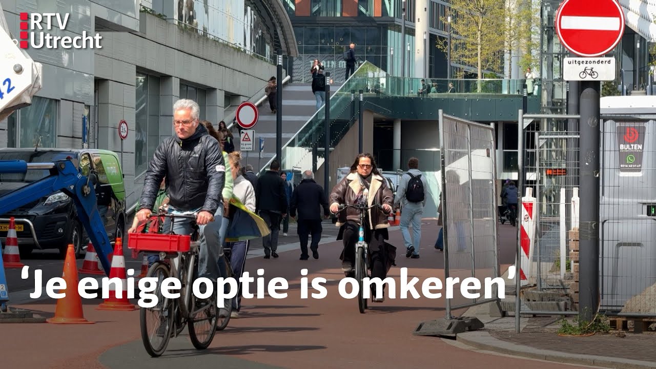 Weer een auto in de fietsenstalling onder Utrecht Centraal | RTV Utrecht