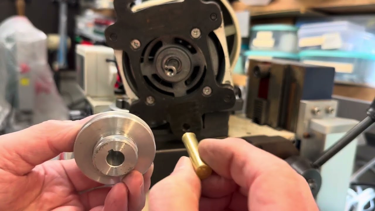 Mini Milling Machine - Fixing a problem. 