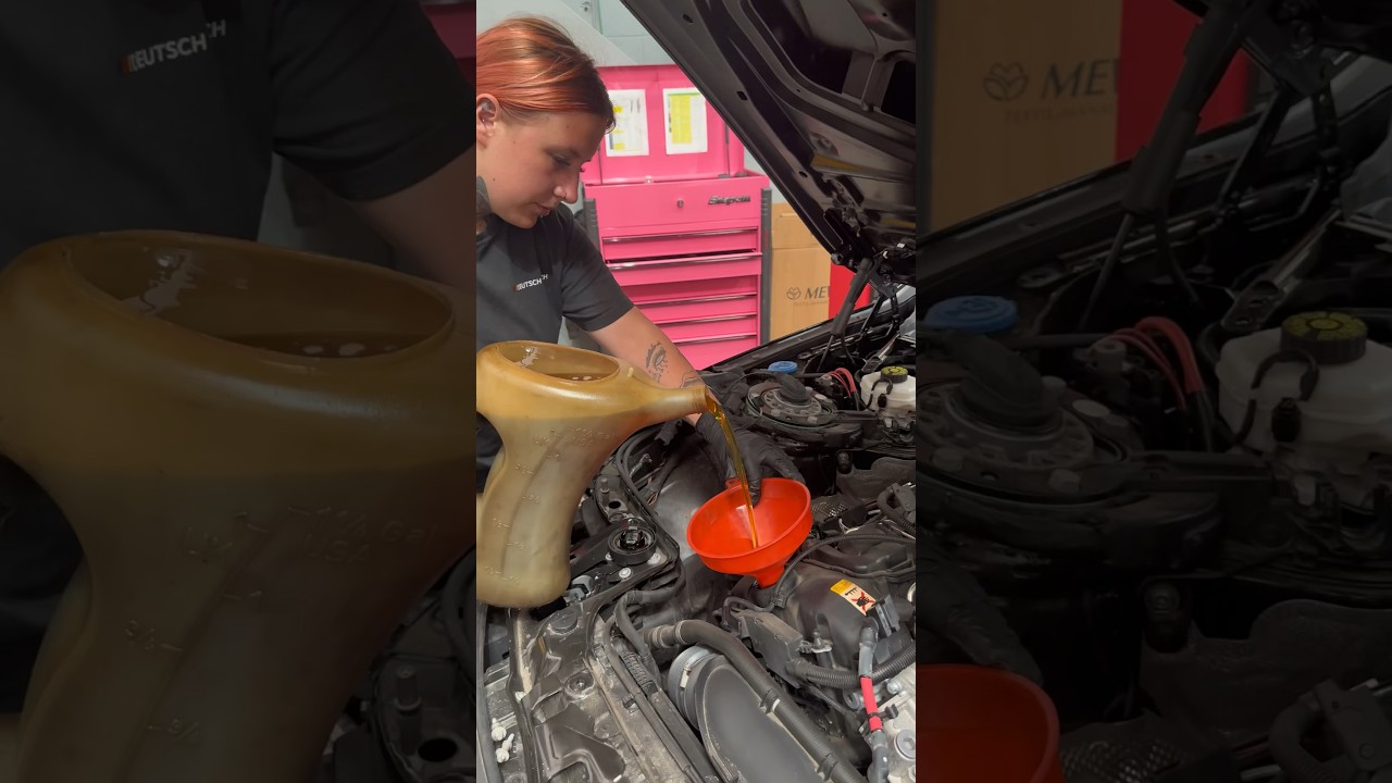 Full Service & Maintenance Checks On This BMW M4 Comp⚙️ #shorts #bmwm4 #carmaintenance