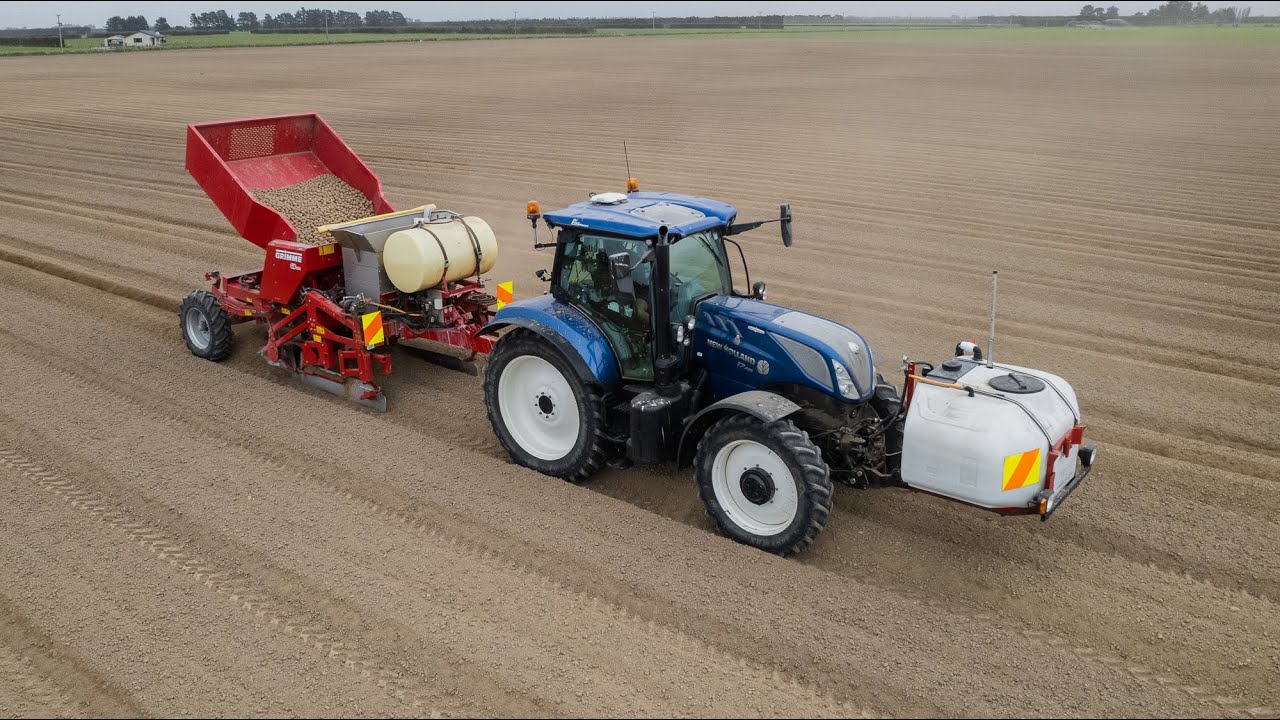 Planting Potatoes w/ Trailed Grimme Belt Planter