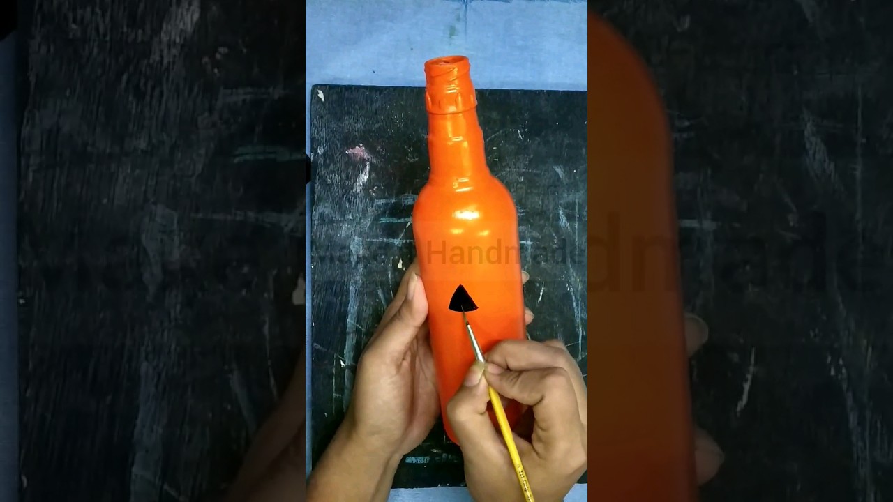 DIY Halloween decoration glass bottle painting|Easy glass bottle painting #makeithandmade #halloween