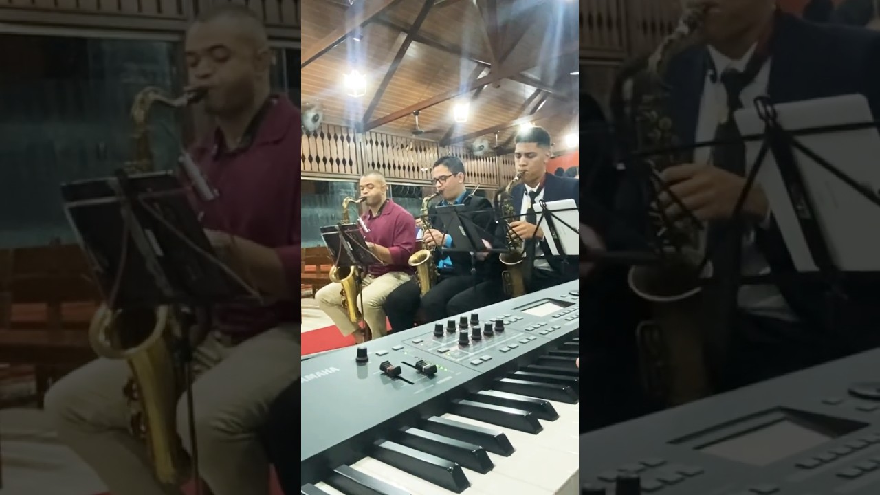 Aleluia o cordeiro - Arranjo ( Clarinete - piano - metais - violinos - flauta + base )