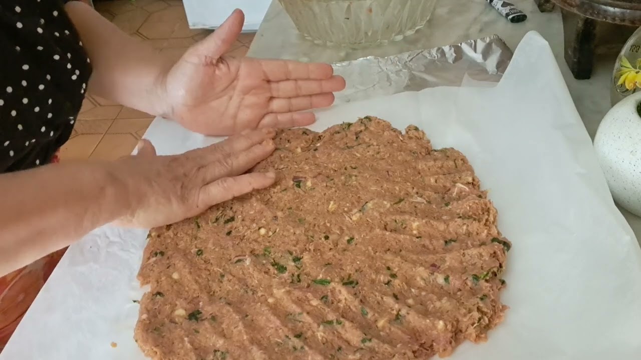 فطوري اليوم روز ازعر+.رولي عين سبنيورية سموها كيف ما يحلالكم المهم تابعوا الفيديو للاخر🍽🍴🍯🧉