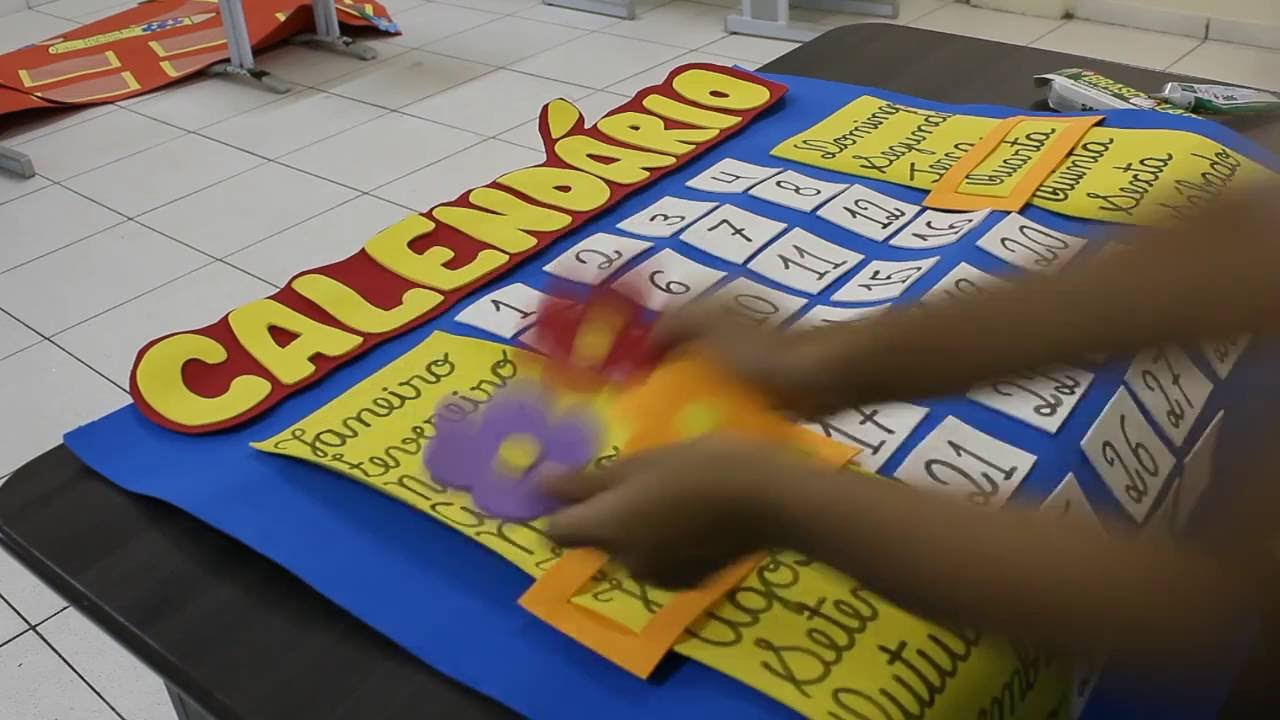 Calendário em E.V.A para sala de aula