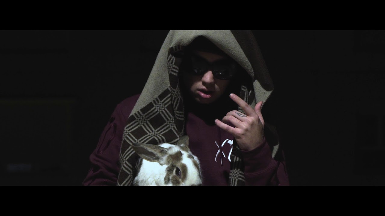 MOONKEY - 17🖤 (prod young taylor) VIDEOCLIP