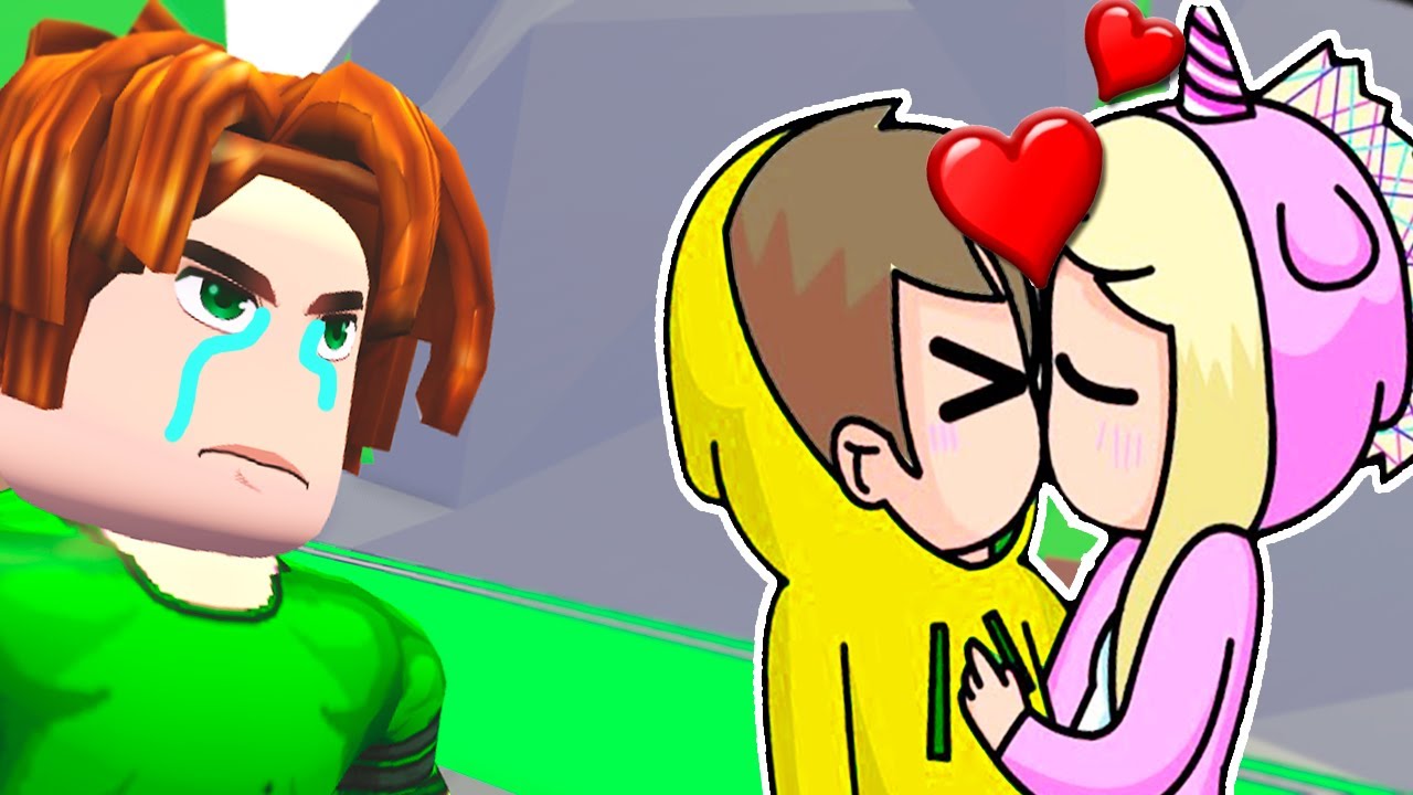 VEO A CLARI Y ADRI BESARSE Y ME PONGO CELOSO😭 POR UN PEPINO con BEBE VITA MADCITY ROBLOX ROLEPLAY