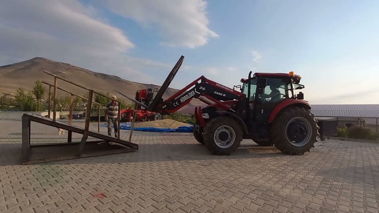 Hayvan yükleme Rampası ve duvar üstü tel çekme.