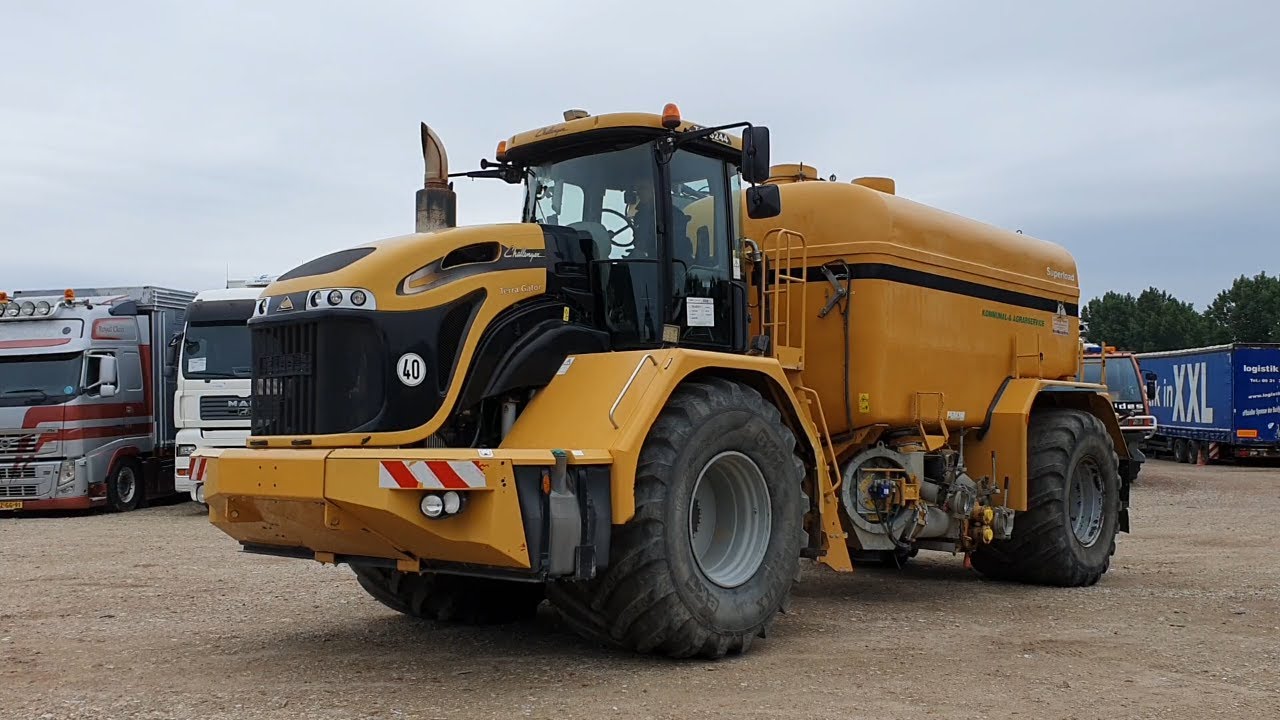 70146311 Challenger TerraGator 3244