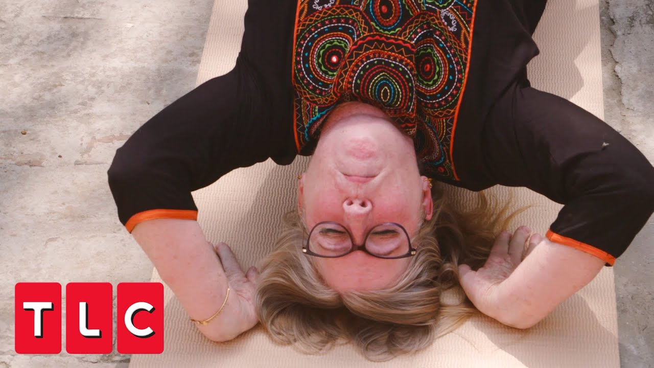Jenny Does Yoga With Sumit's Parents! | 90 Day Fianc&eacute;: The Other Way