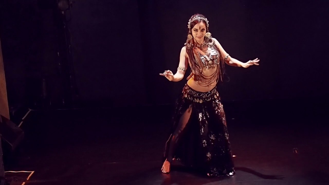 Michelle Bettridge - Vintage Tribal Fusion Bellydance - 