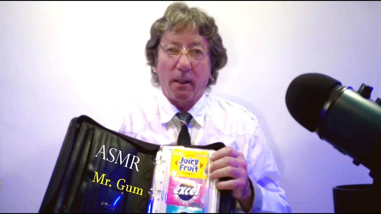 ASMR Chewing Gum has never been so relaxing RP. Whispers for relaxing with triggers.