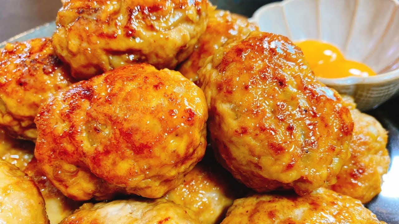 【大食い】カンタンすぎる♪『世界一旨いやみつき鶏つくね』The best Japanese Chicken Meatballs in the world 鸡肉丸  츠쿠네
