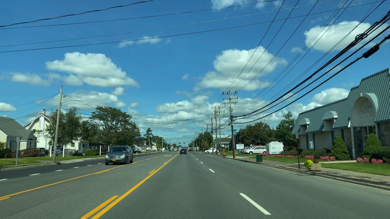 DRIVING BY NY-112, PATCHOGUE,  NEW YORK, 4K/60