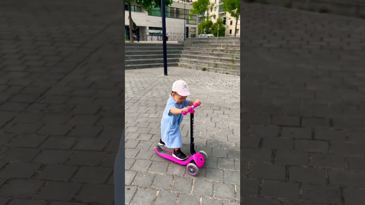 2 years old girl pro in trottinette 🛴 #trottinette #freestyle #globber