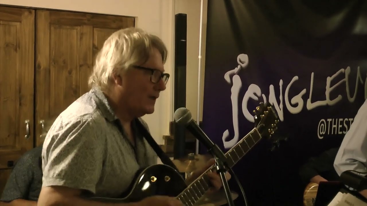You Never Can Tell - The Saracens
