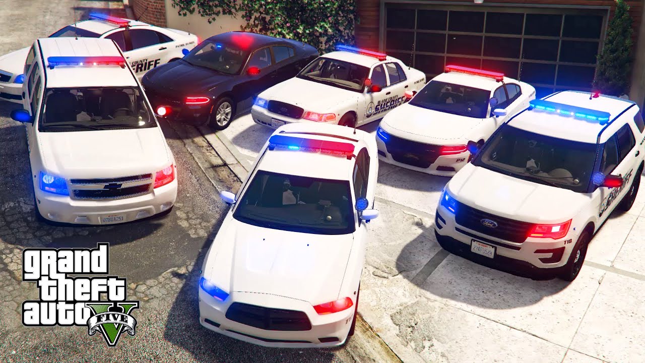 GTA 5 - Stealing Luxury Emergency Cars with Franklin! (Real Life Vehicles)