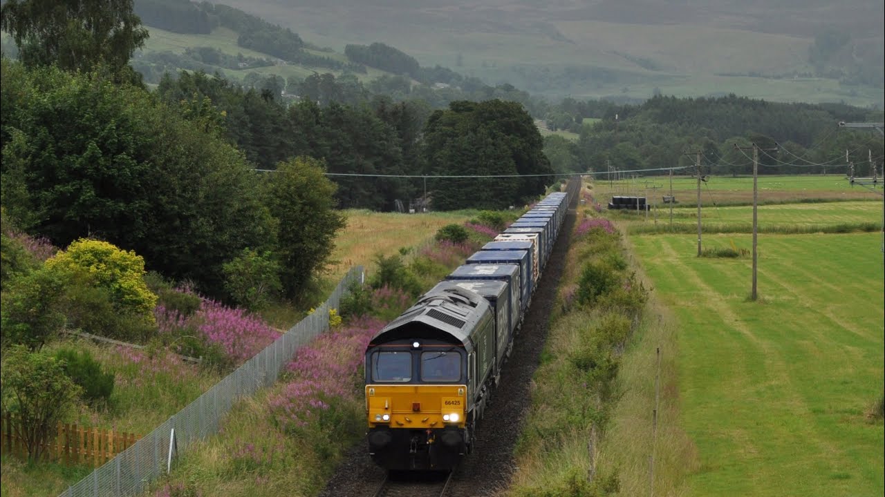 Trains Passing Blair Atholl And Dalnacardoch Summer 2018