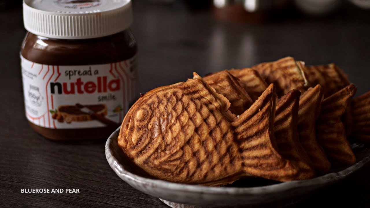 Popular Street Food in Japan: Taiyaki with Nutella Filling | A Cooking Vlog | ASMR