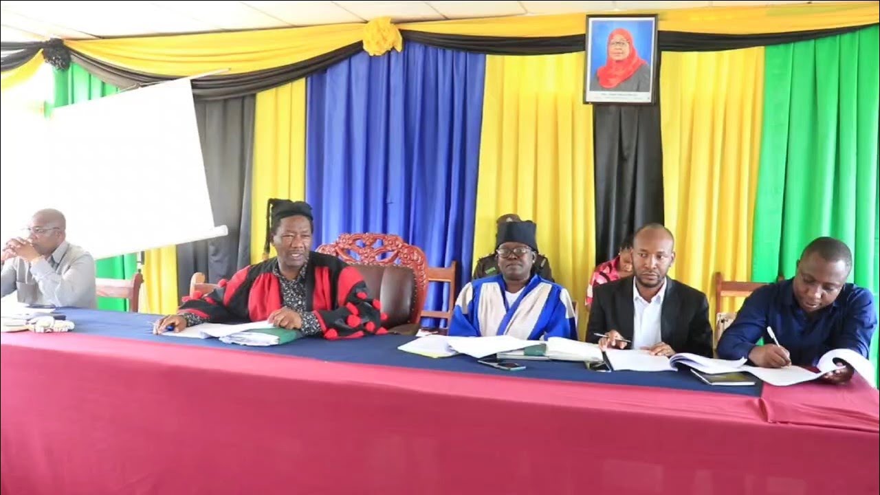 MADIWANI WA HALMASHAURI YA WILAYA YA LUSHOTO WARIDHIA UPANDISWAJI KODI VIBANDA VYA SOKONI