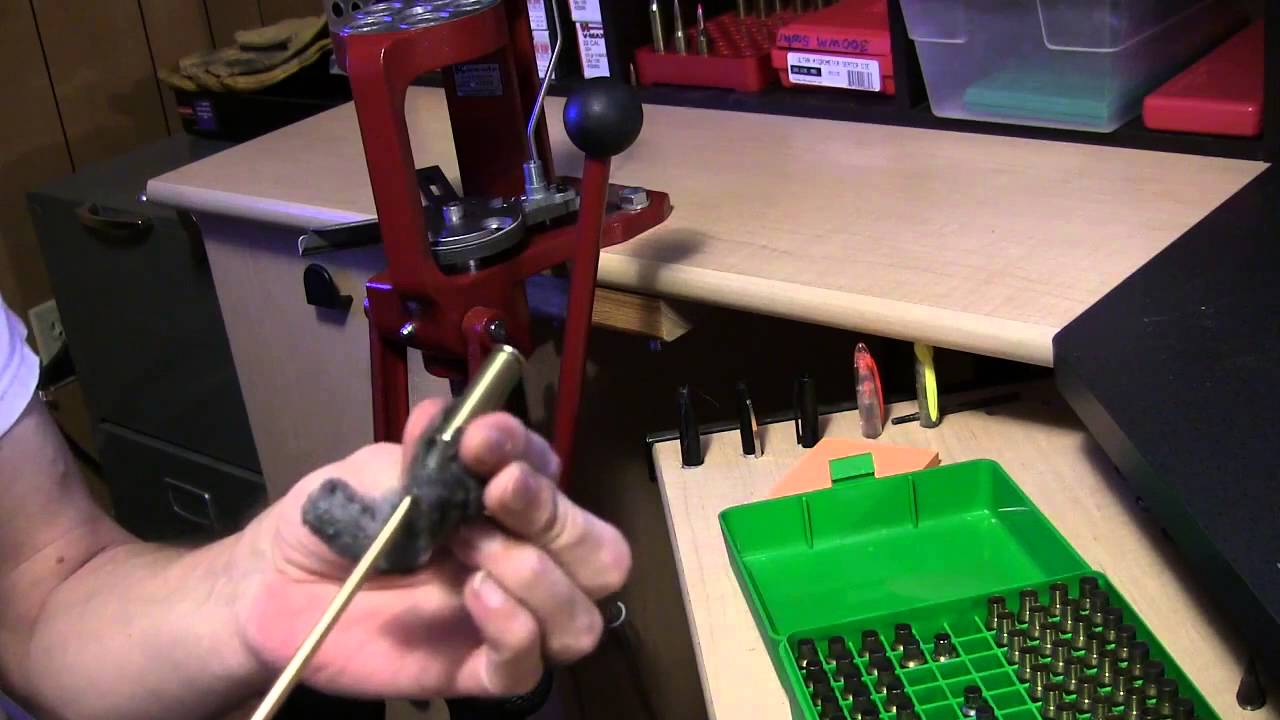 Accurate Reloading 101 - 4 - Cleaning Brass - Fast, Cheap, & Easy by UGA