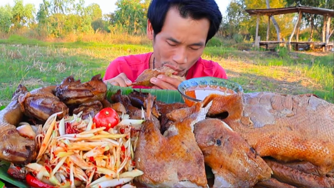 เป็ดพะโล้น้ำจิ้มรสเด็ดแกล้มผักสดแซ่บๆครับพี่น้องMUKBANG EATING SHOW/โก้อีสานพาแดก
