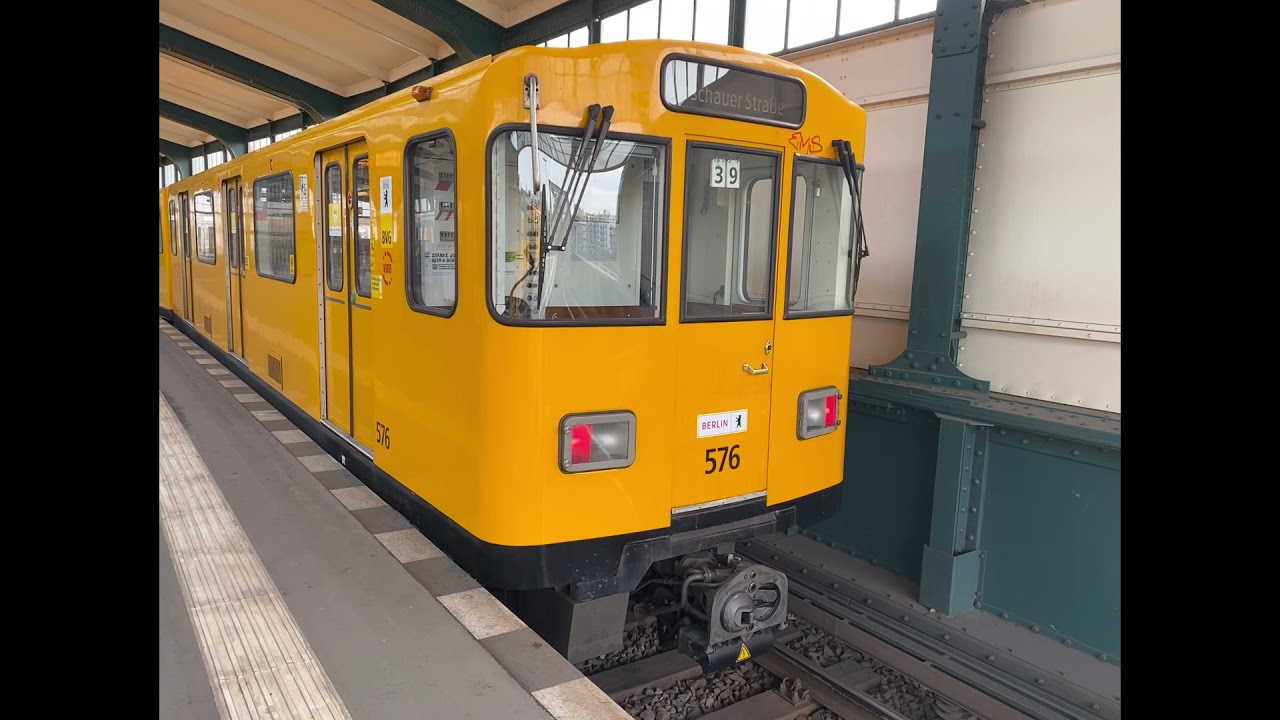 Züge auf der U1 und U3 Teil 3