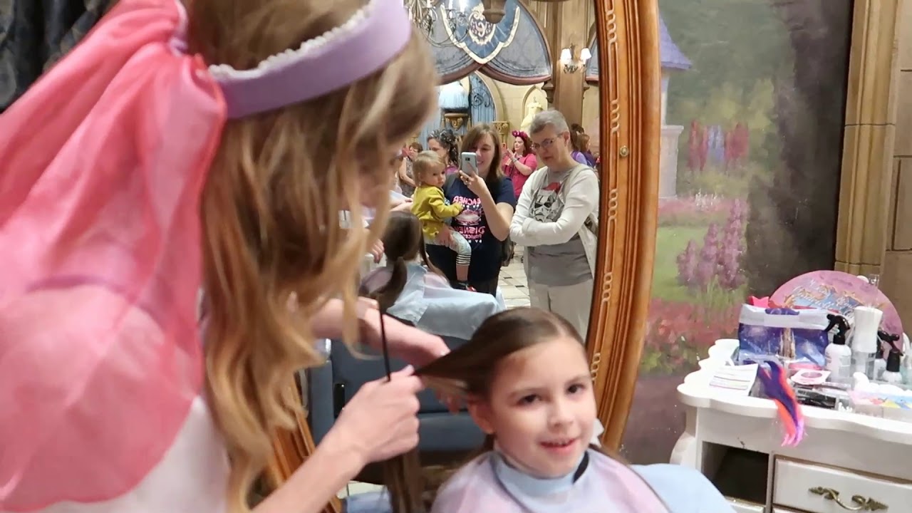 Garlow's Bibbidi Bobbidi Boutique appointment