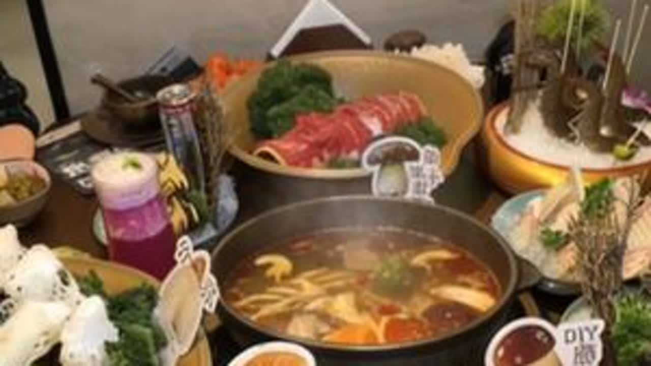 在大同也能吃到云南特色火锅啦！到饭点就满座 #大同美食#新店开业#云南火锅#菌鲜滋#菌菇火锅