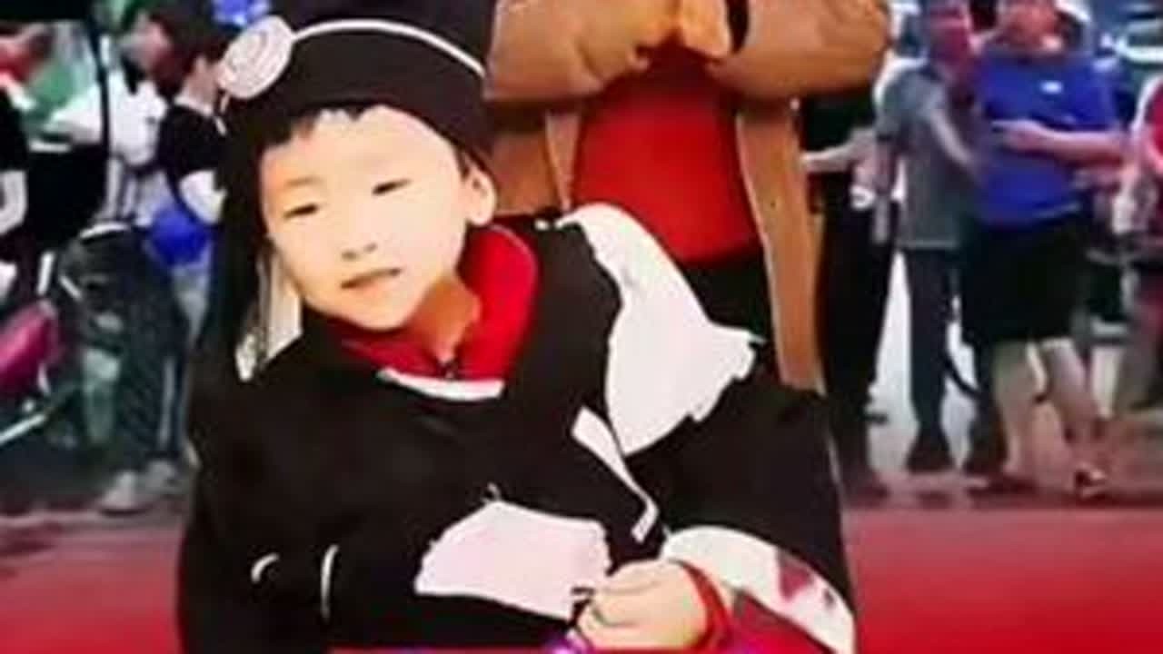 民间小戏《王三要饭》#民间艺术传承 #谁说戏曲不抖音 #上热搜 #民间艺术传承 #弘扬戏曲文化