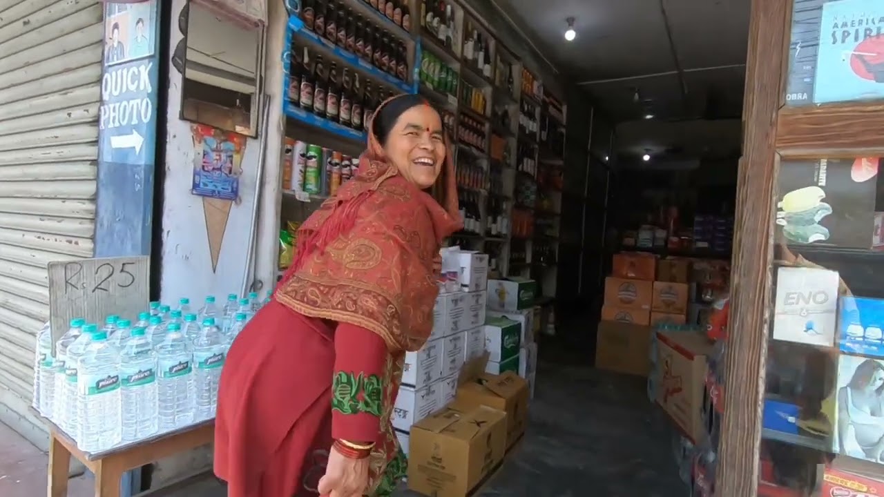 Preparing For Himalayan Trek in Pokhara, Nepal 🇳🇵(What to Bring)