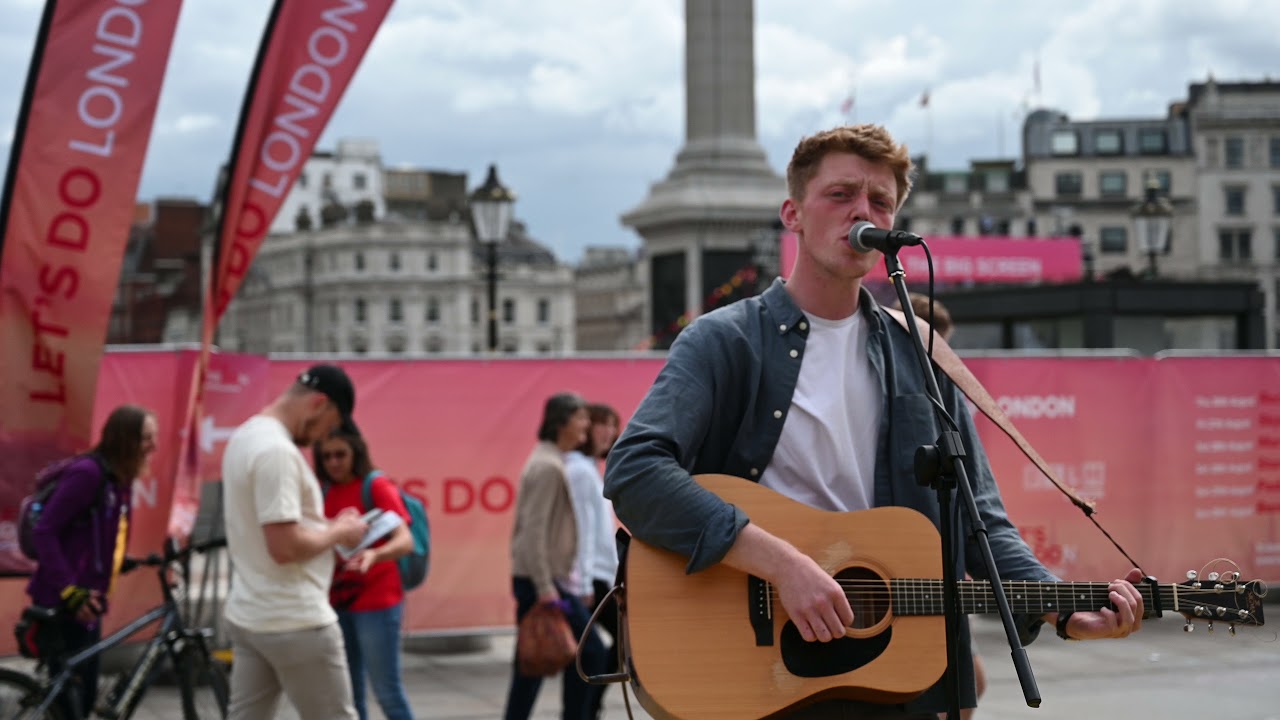 [4K] Dylan Hrcourt Guitarist Trafalger Square London ,28 Aug 2021
