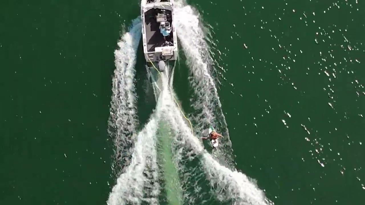 Wakefoiling - Lake Kununurra
