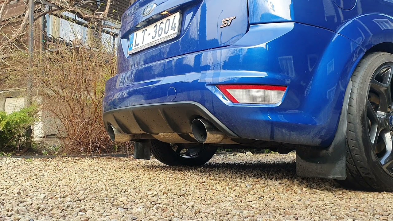 Focus ST MK2 cold start + revs with Scorpion exhaust