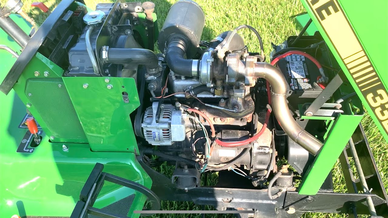 Обзор и подробности о John Deere 332 Custom Turbocharged