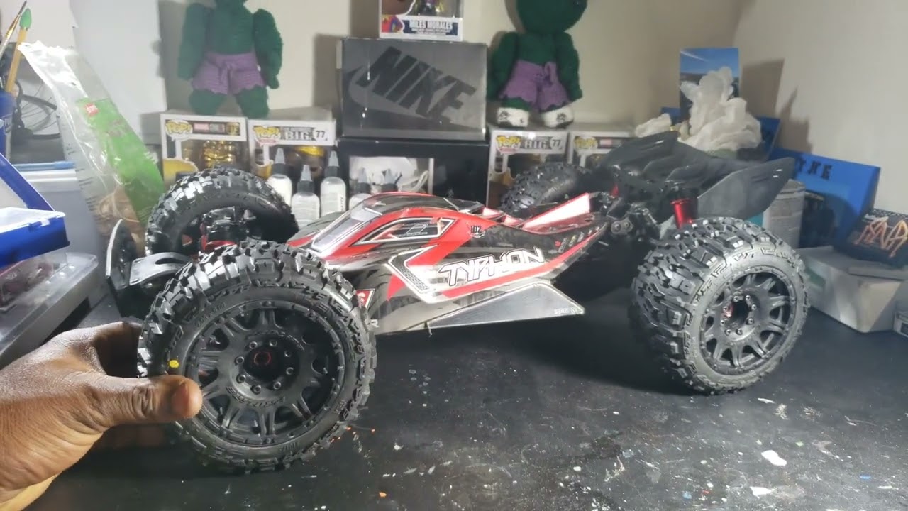 Arrma Stretched Typhon 