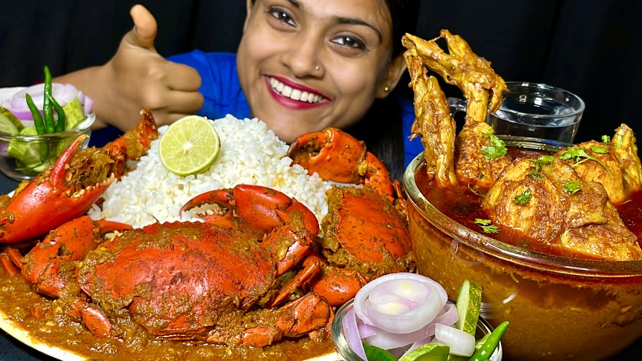 King Size Crab Curry Lal Lal Murgir Jhol With Rice Salad Eating Food Eating Videos Chicken Curry