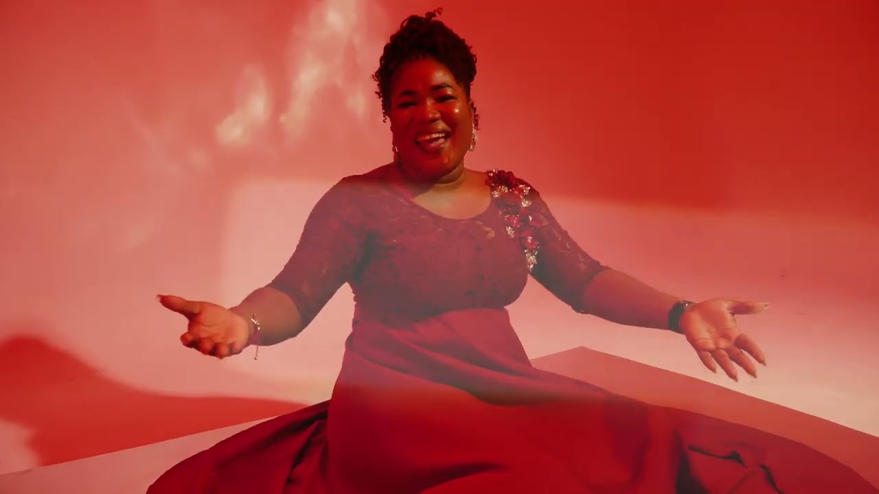 Manne - LOVE ( clip officiel)