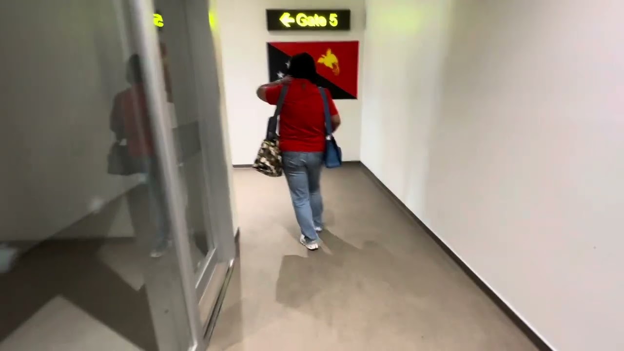 Air Niugini LAE Nadzab Tomodachi International Airport to Port Moresby International (Jacksons)