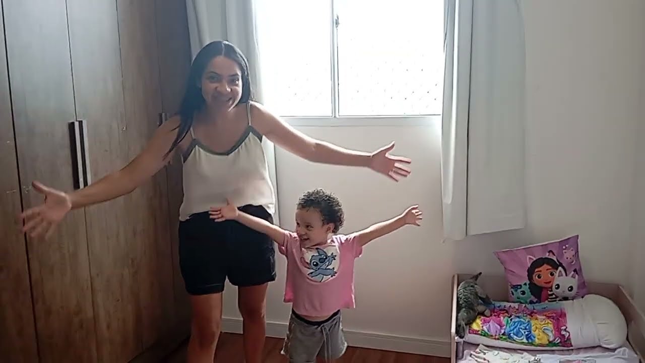Se arrumando para ficar em casa.🤣🤣🤣🤣