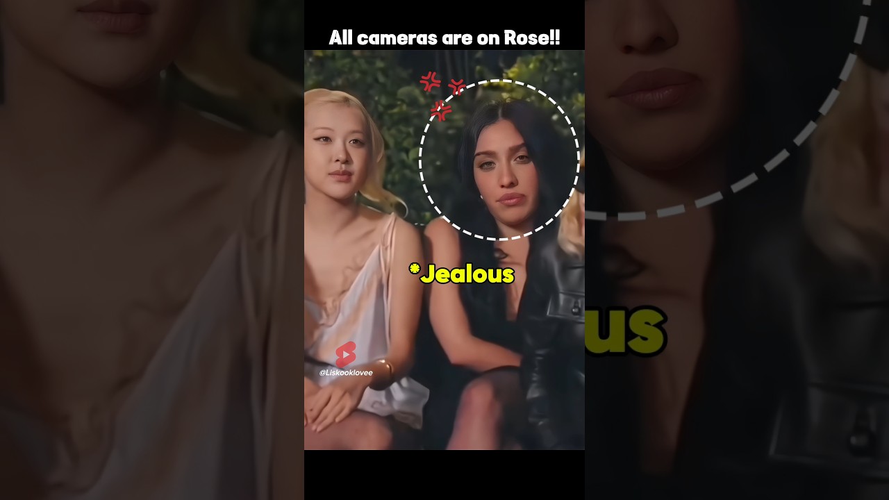Rose feels lonely at the YSL PFW event!😢#blackpink #rose #shorts