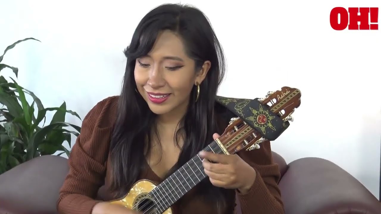 Luciel Izumi destacada charanguista boliviana que logró abrirse camino en el mundo musical
