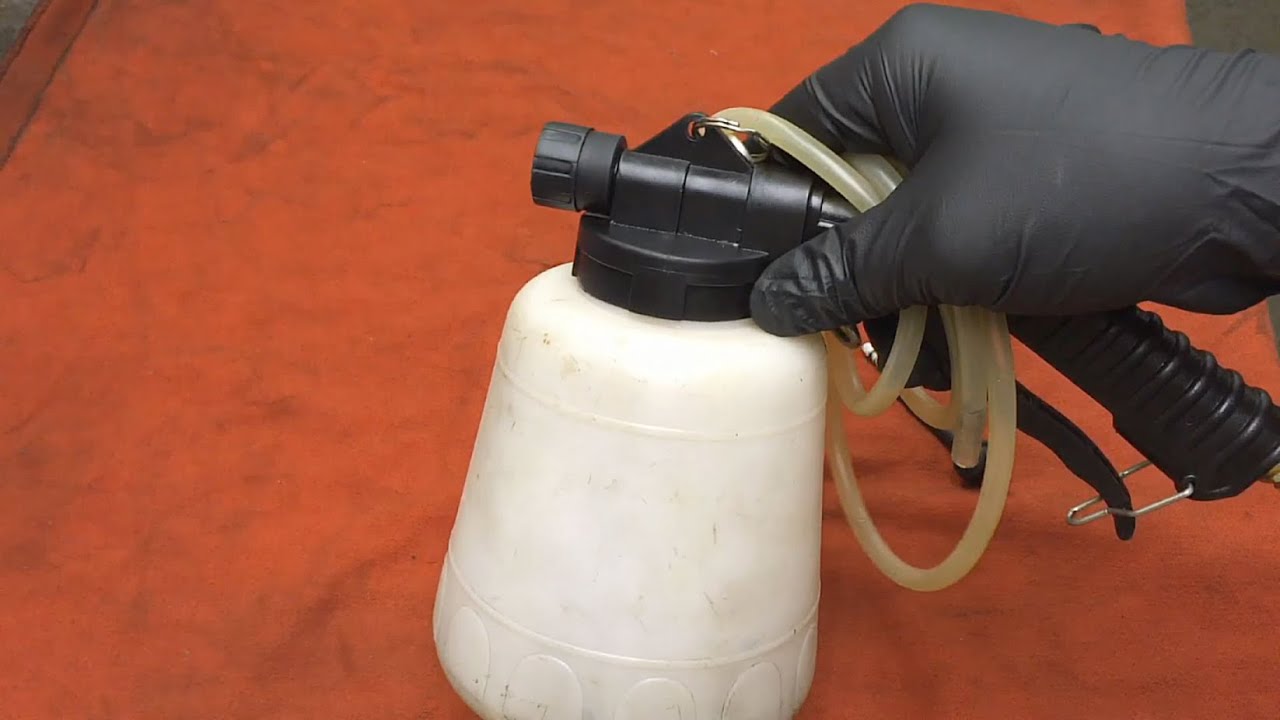 Mini Tool Reviews: #2 Central Pneumatic 92924 Vacuum Brake Bleeder.