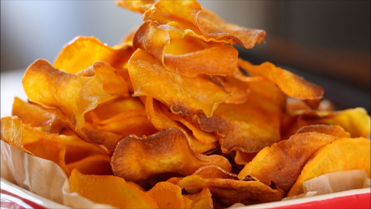 只用两个红薯就能做的零食，比薯片还好吃！