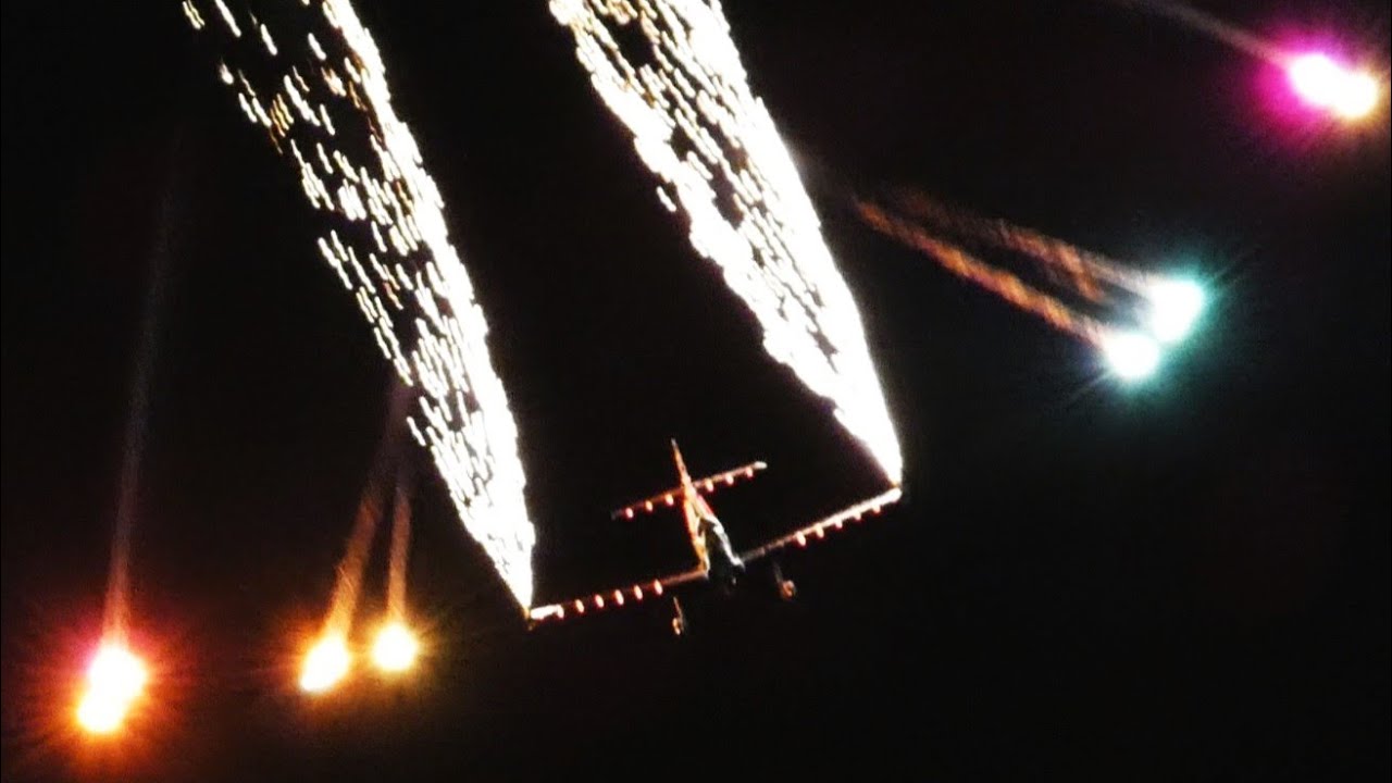 Planes SHOOTING SPARKS, FIREWORKS and MORE! Oshkosh Airventure 2022 Night Airshow